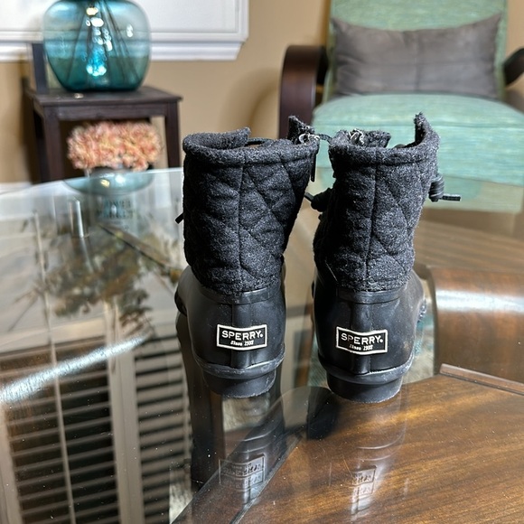 New Sperry‎ Wool Quilted Duck boots. Blackish grey - Picture 4 of 9